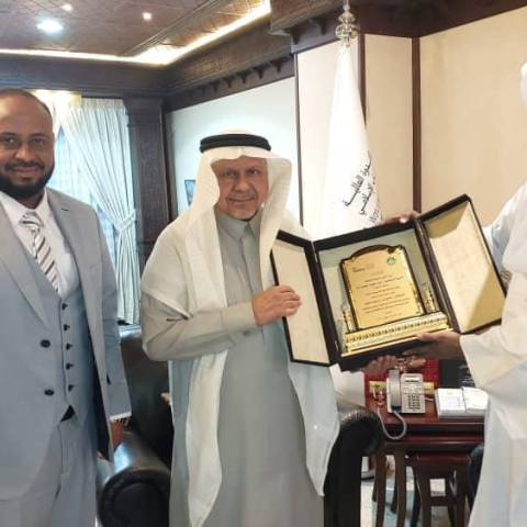 وزير الشؤون الدينية والأوقاف السوداني يزور الأمين العام للندوة العالمية للشباب الإسلامي لتعزيز التعاون المشترك